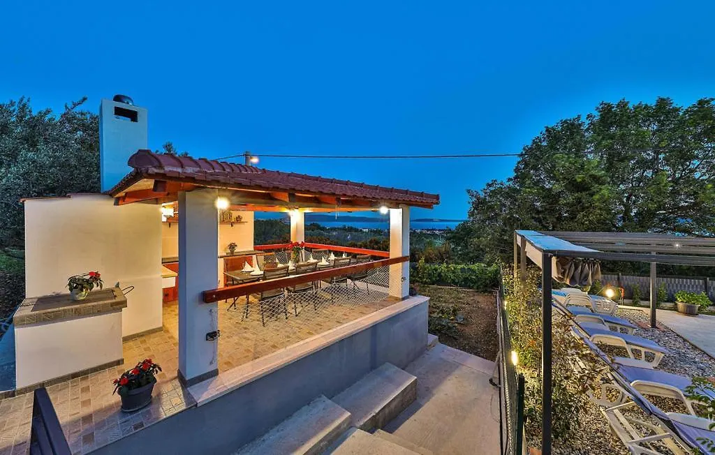 Villa Lioness In Kastel Luksic, Playground & Pool Kastela 0*,